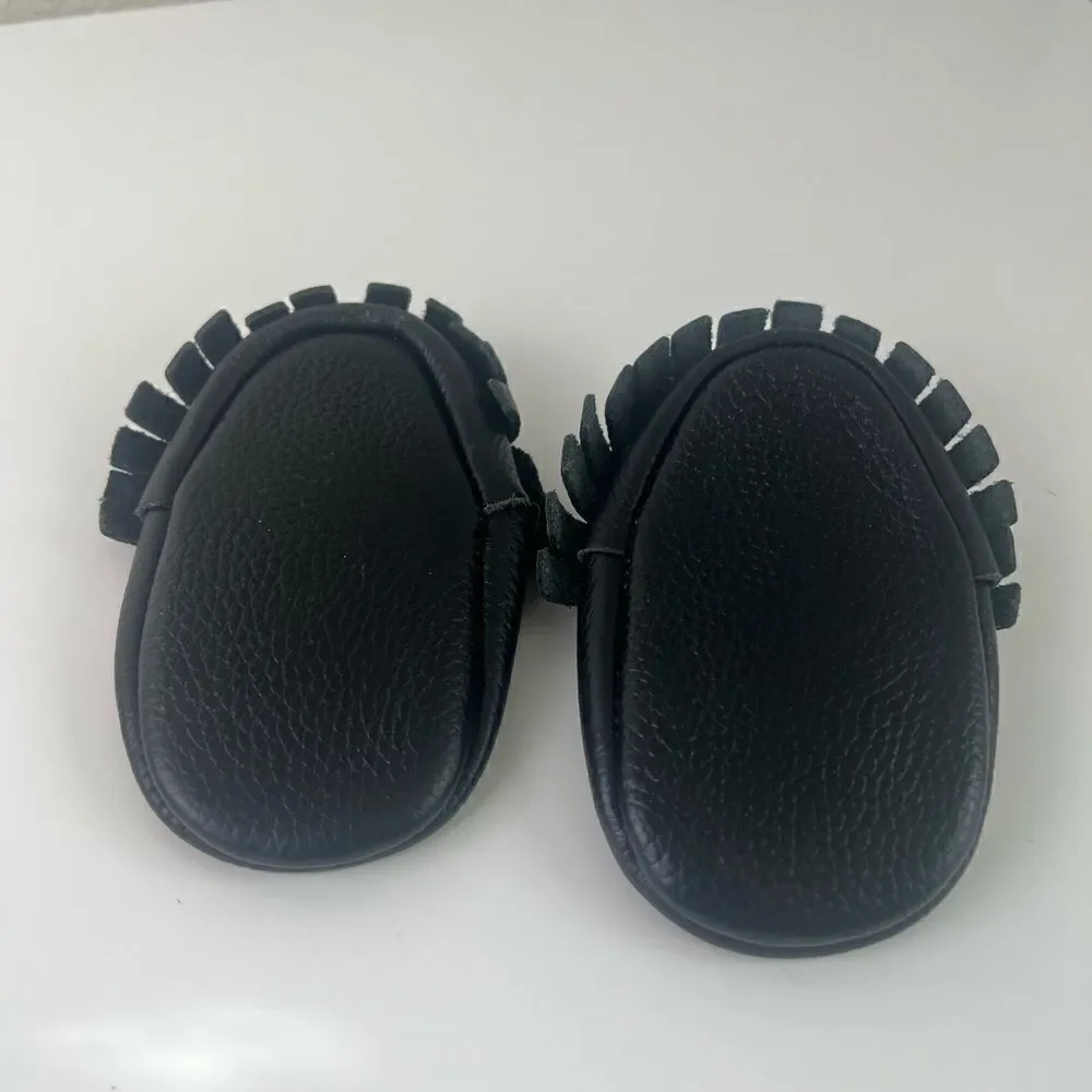 Z by Yoon Designs Baby shoes size 0-6 months